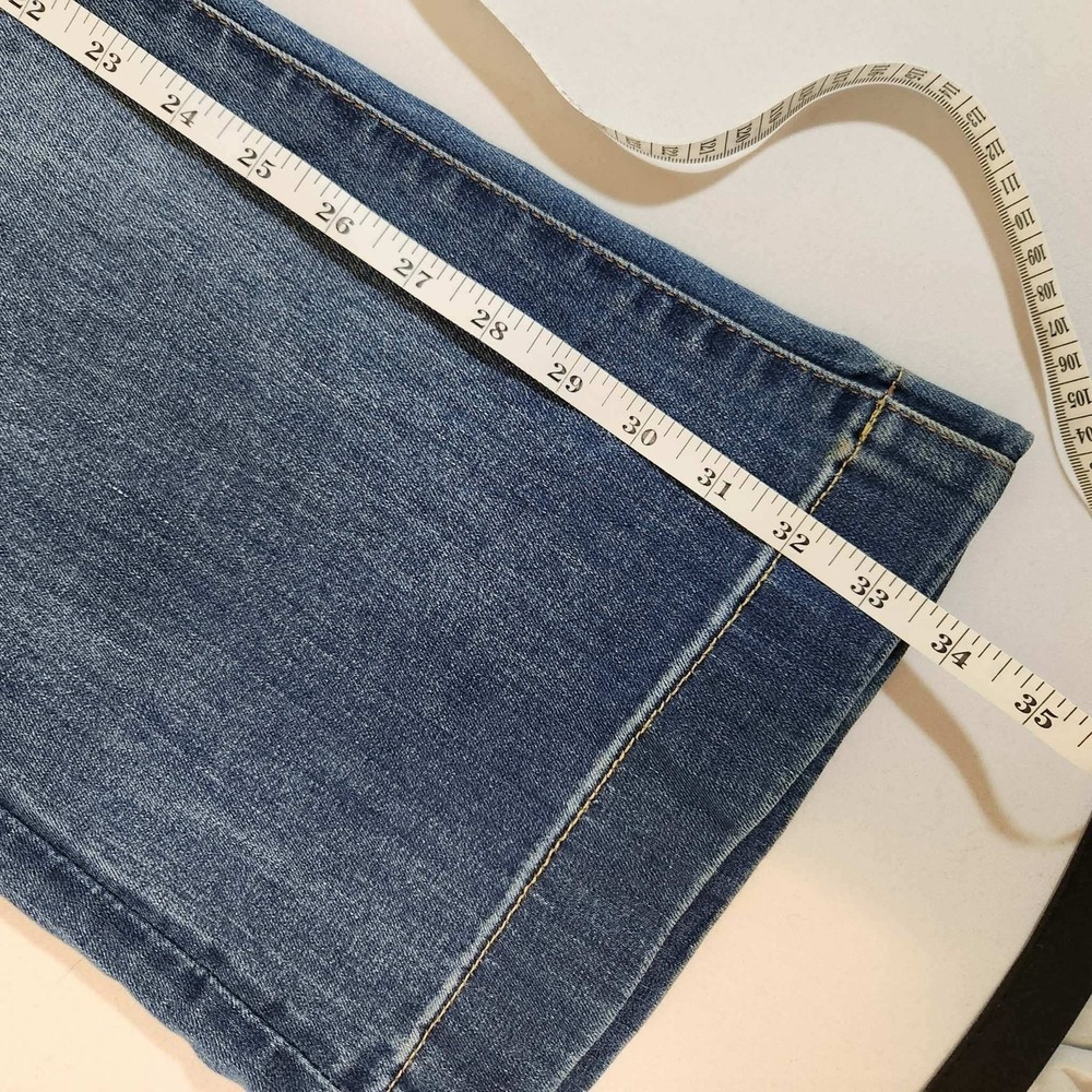 7 For All Mankind Mid Rise Dojo Flare Wide Leg Distressed Authentic Light 29 34 - Picture 15 of 16